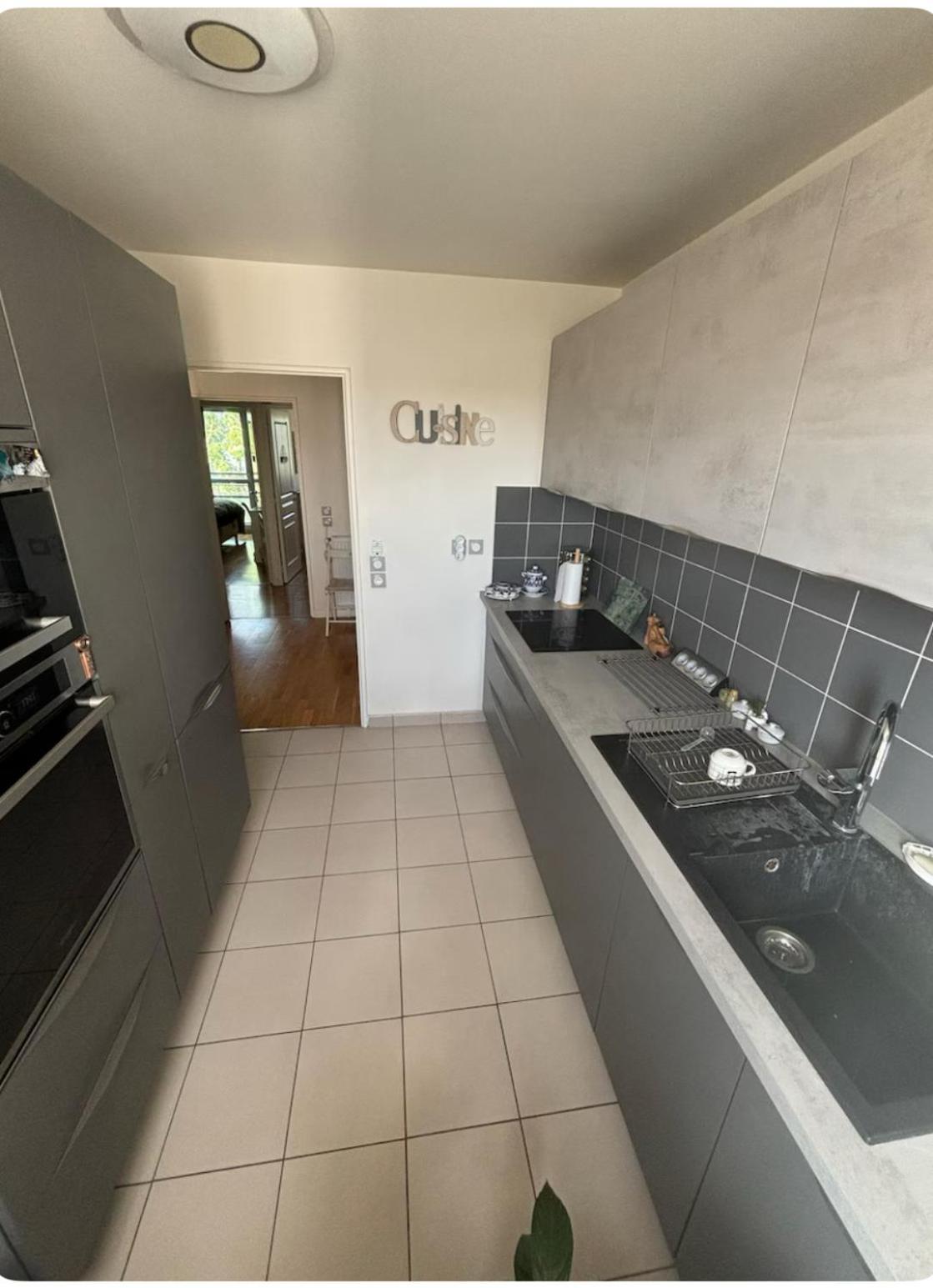 Logement A Cote De L'Aeroport Orly أتيس مو المظهر الخارجي الصورة